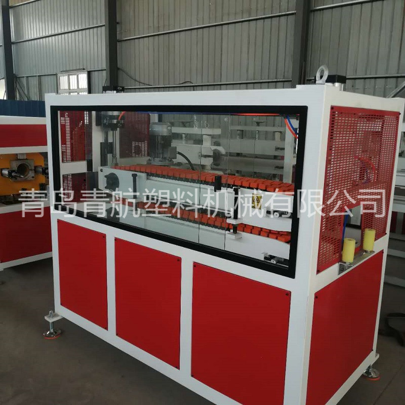 PE管材設(shè)備